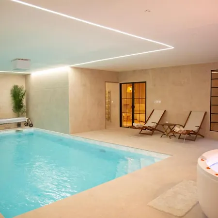 Bonica Spa, Exceptionnel, Piscine Intérieure, Spa, Sauna Et Parking Privé Sallaumines