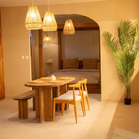 Bonica Spa, Exceptionnel, Piscine Intérieure, Spa, Sauna Et Parking Privé *