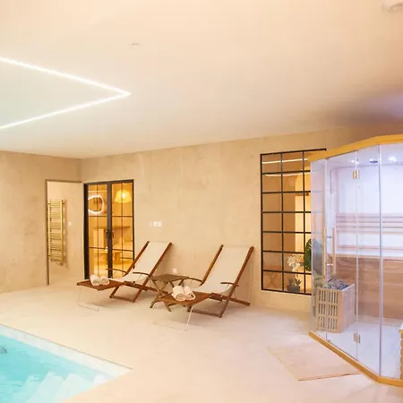 Bonica Spa, Exceptionnel, Piscine Intérieure, Spa, Sauna Et Parking Privé